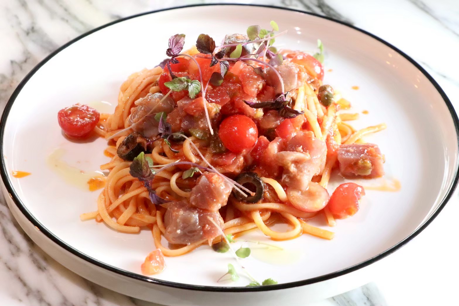 Linguine with bonito and cherries